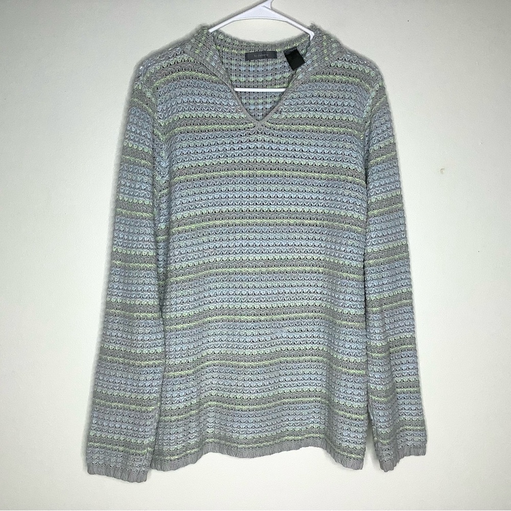 < Liz Claiborne Pastel Knit Collared Oversized Sweater >